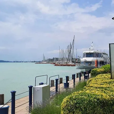 Balatonfuered/balaton 18764 度假居 *