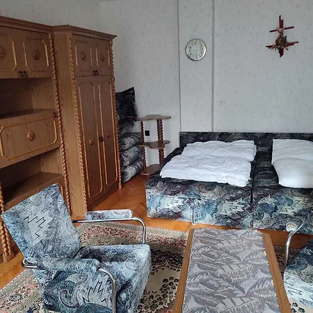 Balatonfuered/balaton 18764 度假居